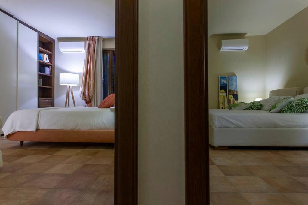 Spaziosa Villa Con Piscina E Giardino, Polignano A Mare Esterno foto